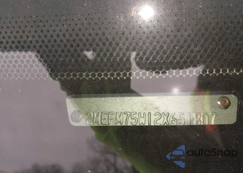 2002 Mercury Grand Marquis Ls z USA, uszkodzony, nr VIN 2MEFM75W12X651807